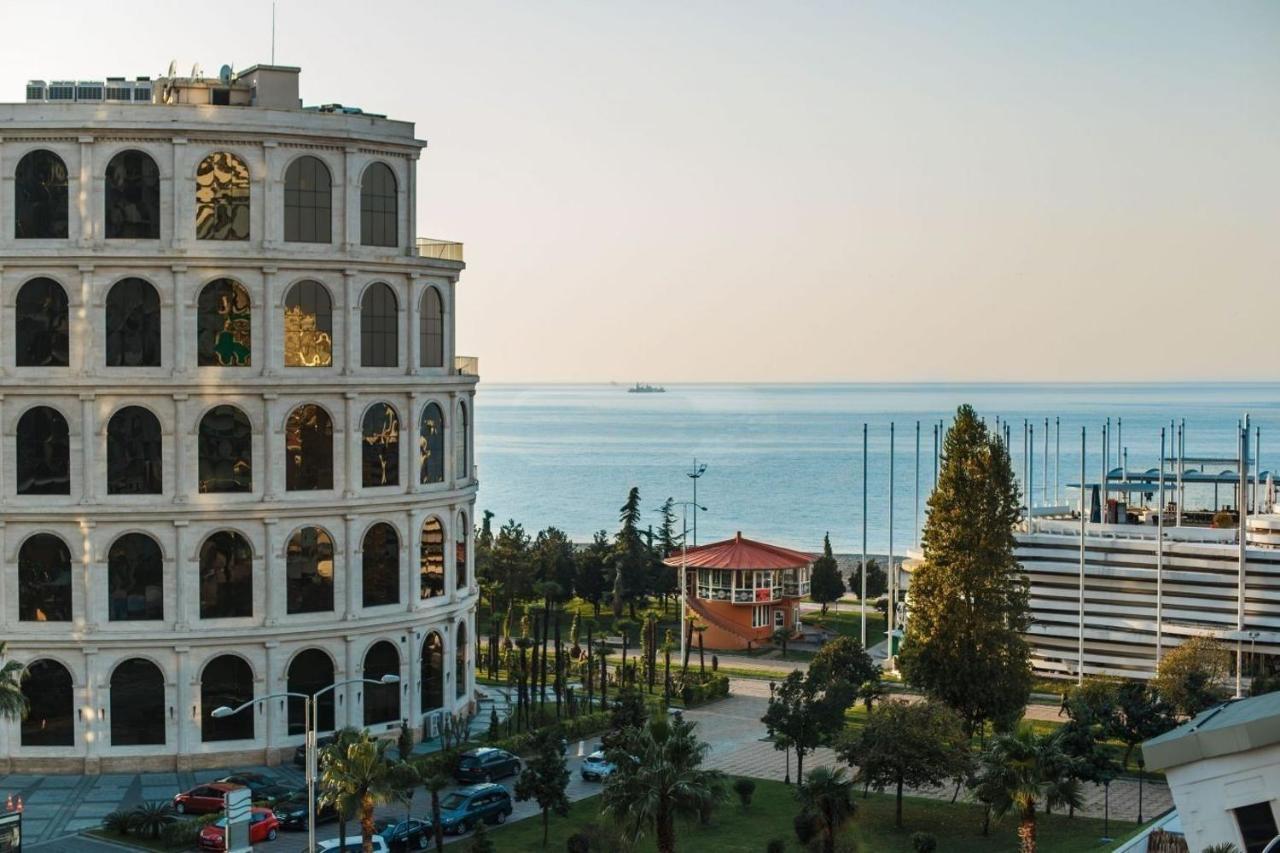 Apartment In Orbi Sea Tower For Rent Batumi Bagian luar foto