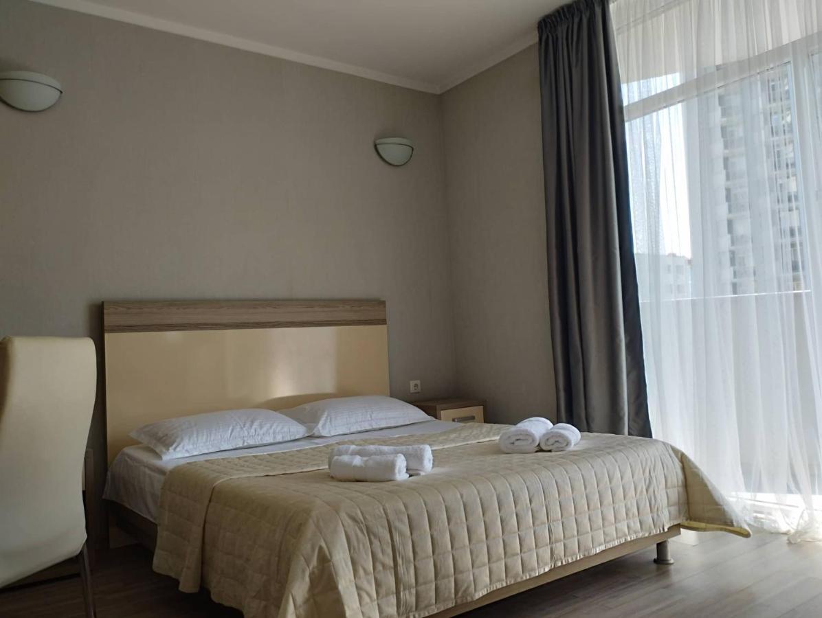 Apartment In Orbi Sea Tower For Rent Batumi Bagian luar foto