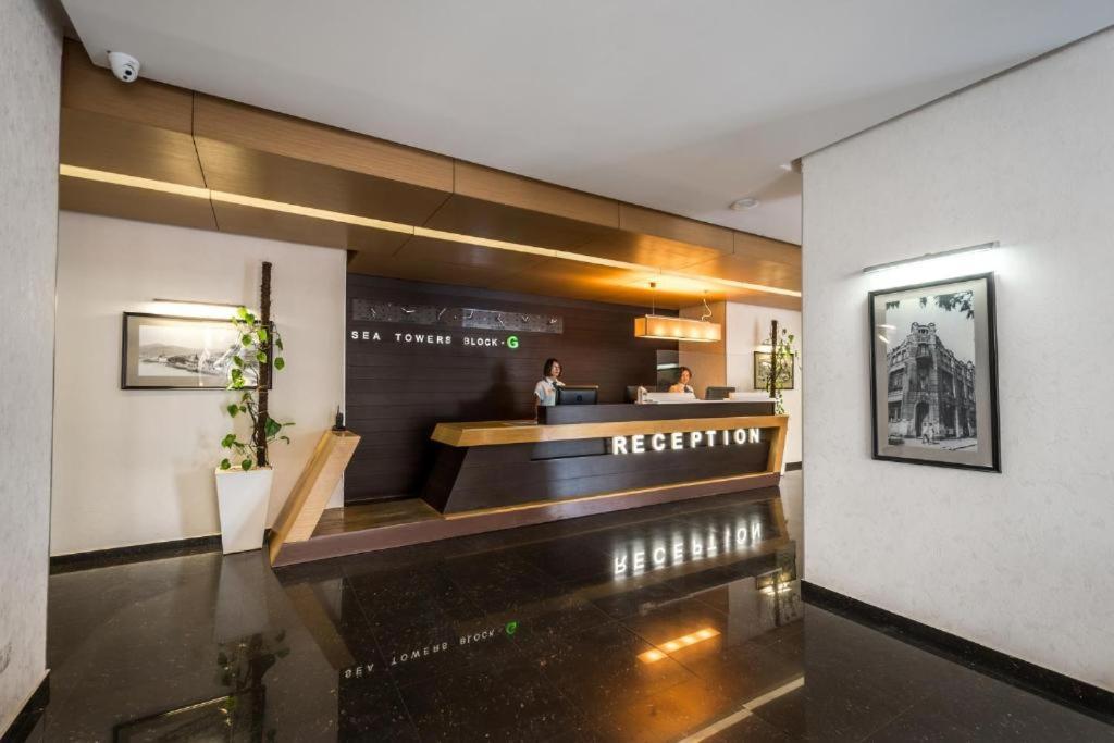 Apartment In Orbi Sea Tower For Rent Batumi Bagian luar foto